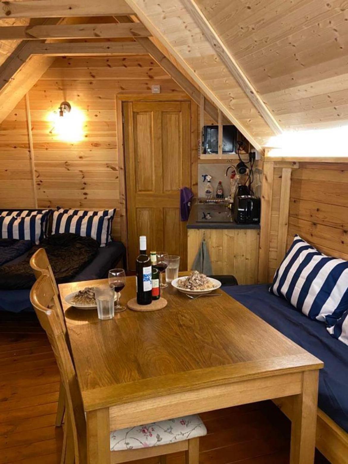 Holly Tree Glamping Cabins Wigglesworth Luaran gambar