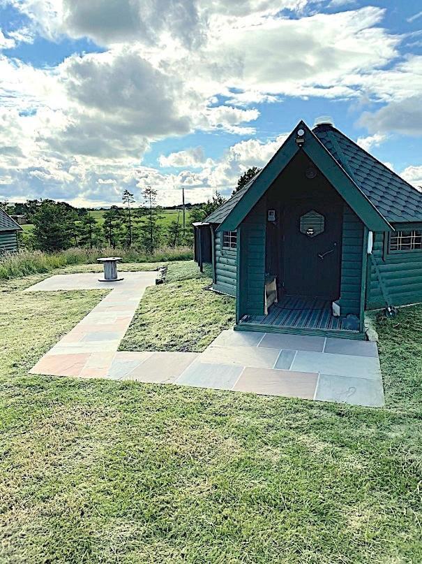 Holly Tree Glamping Cabins Wigglesworth Luaran gambar